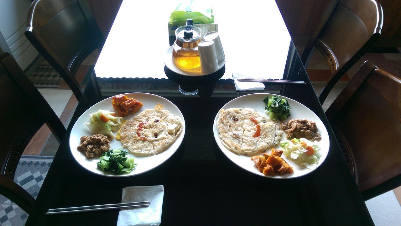 Seasons Inn جياوكسي المظهر الخارجي الصورة